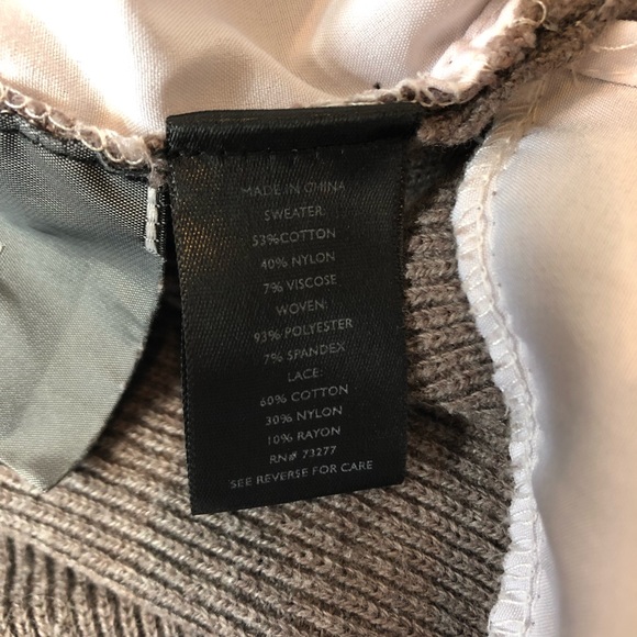 Simply Vera Vera Wang Mixed Media Sweater Medium - Picture 6 of 15